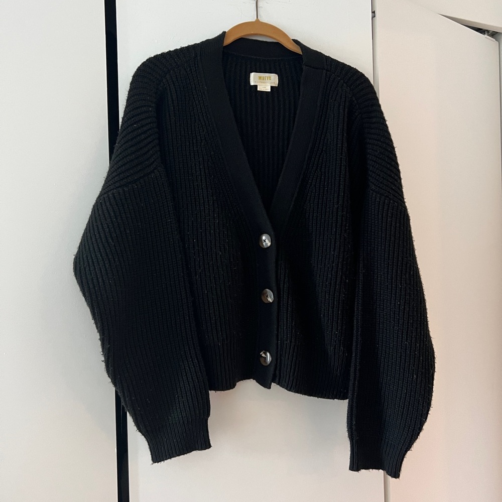 Anthropologie cropped black sweater. Size large